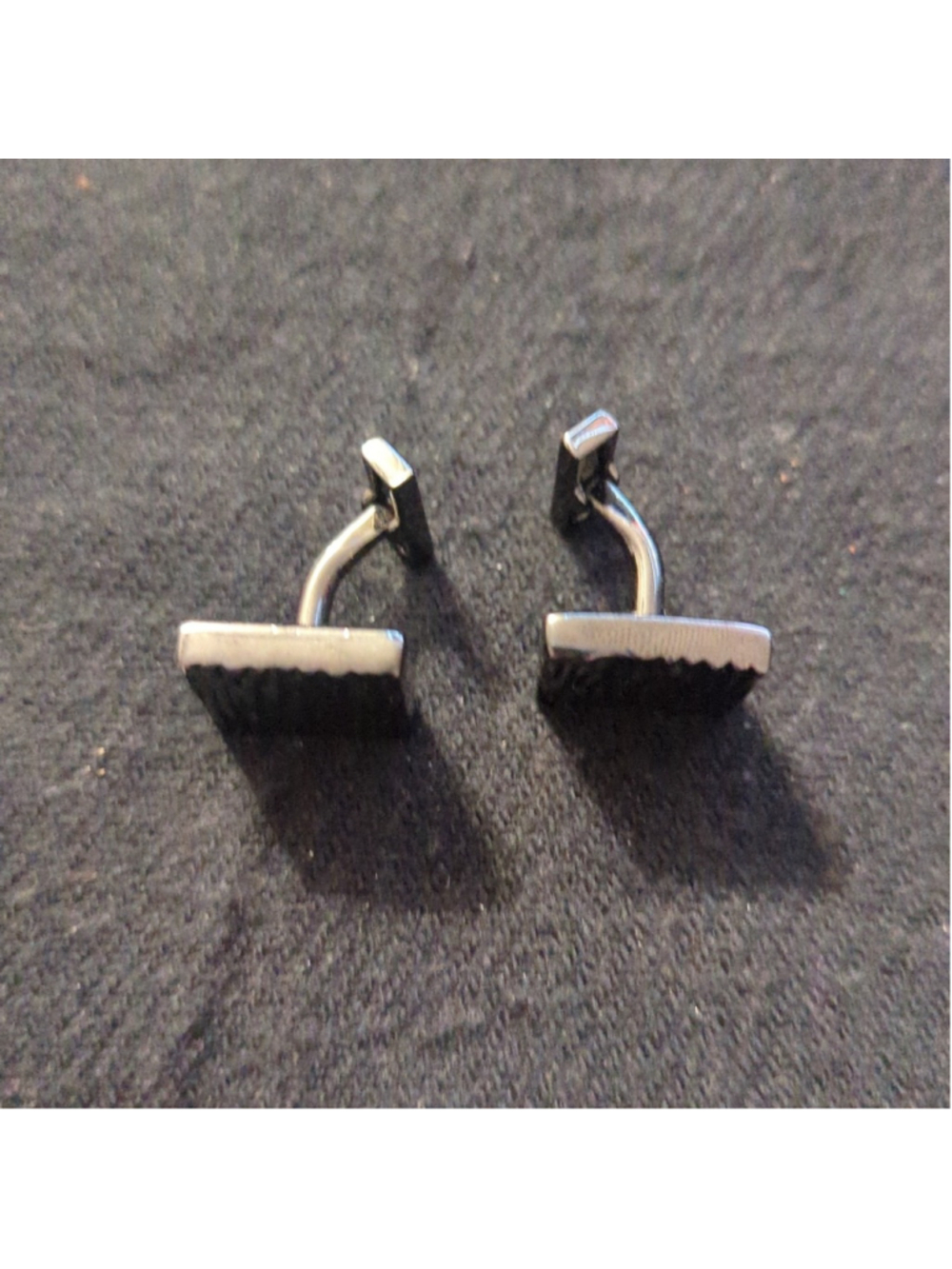 Kenneth Cole Gunmetal Black Wavy Textured Cuff Links